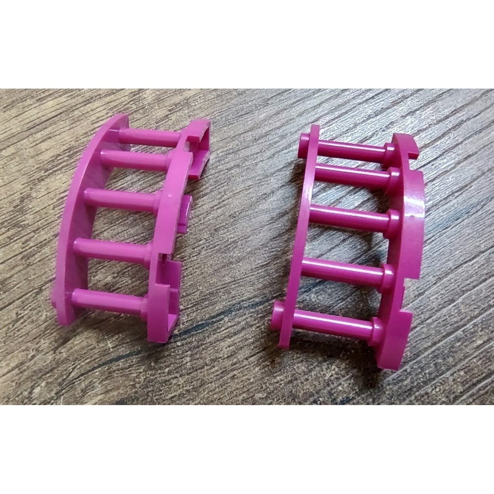 2x Lego Fence 4x4x2 Magenta Quarter Round Spindles Struts Curved 6058749 30056 - Picture 1 of 2